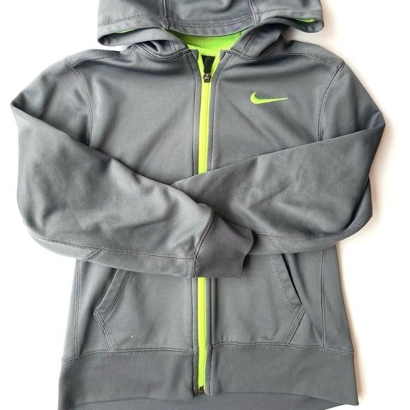 Nike Other - Nike Boys Therma Fit Hooded Sweatshirt